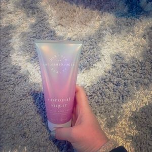 Coconut sugar body cream